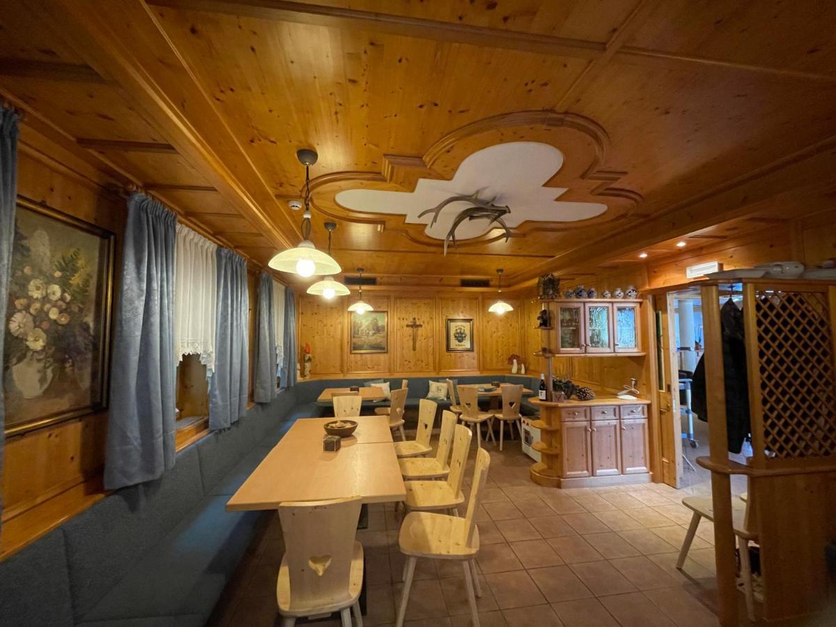Hotel Larch Campo di Trens Kültér fotó