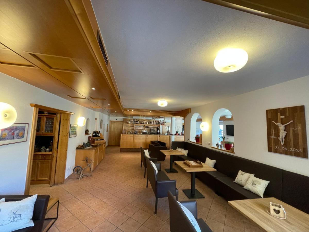 Hotel Larch Campo di Trens Kültér fotó
