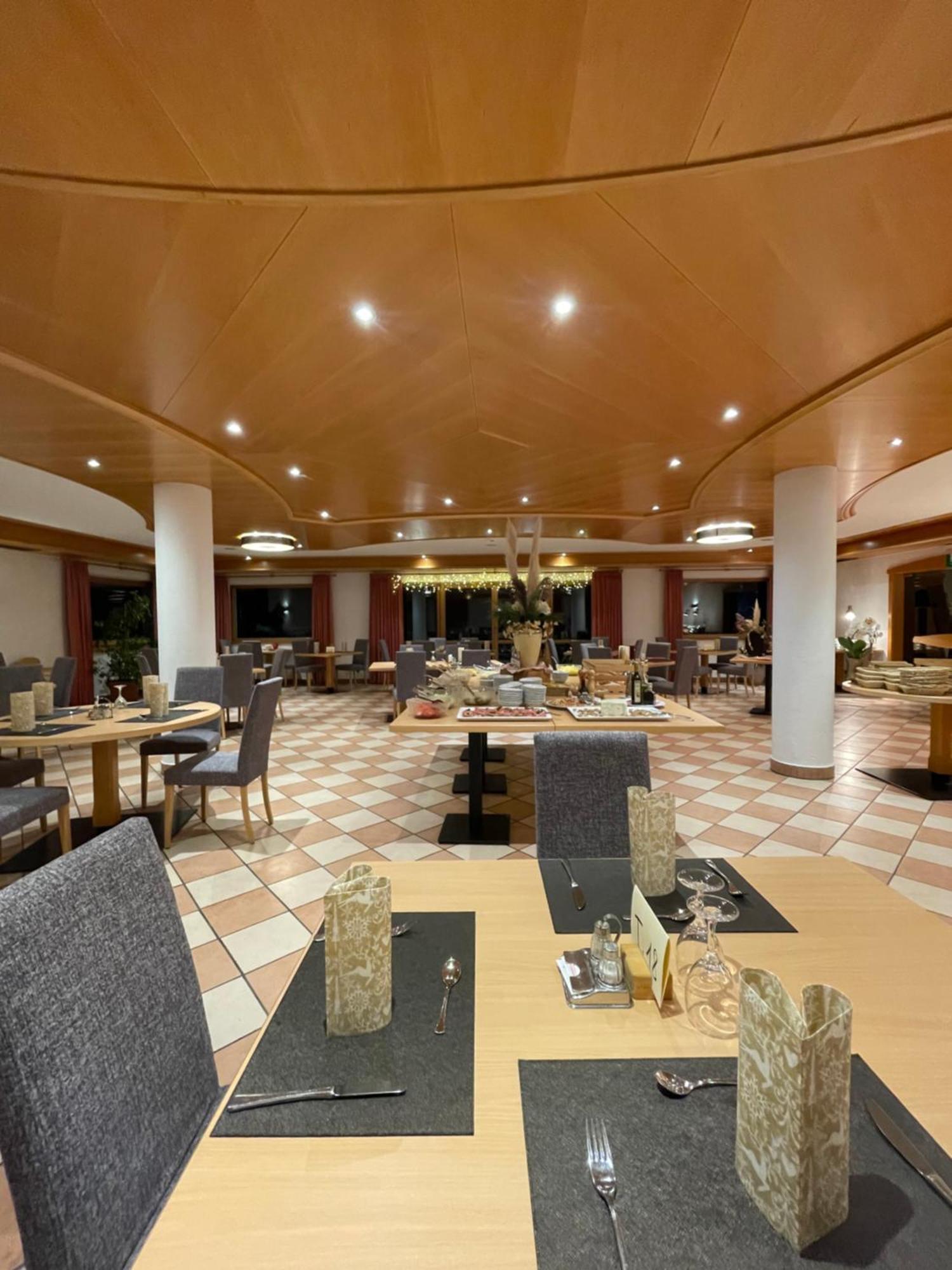 Hotel Larch Campo di Trens Kültér fotó