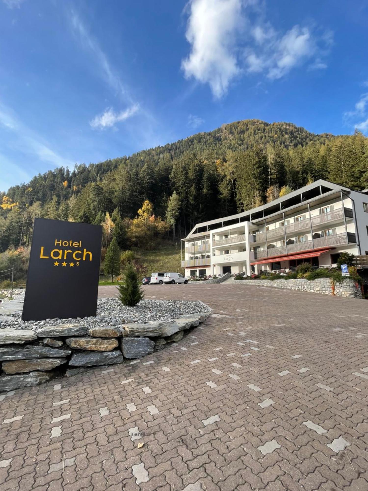 Hotel Larch Campo di Trens Kültér fotó