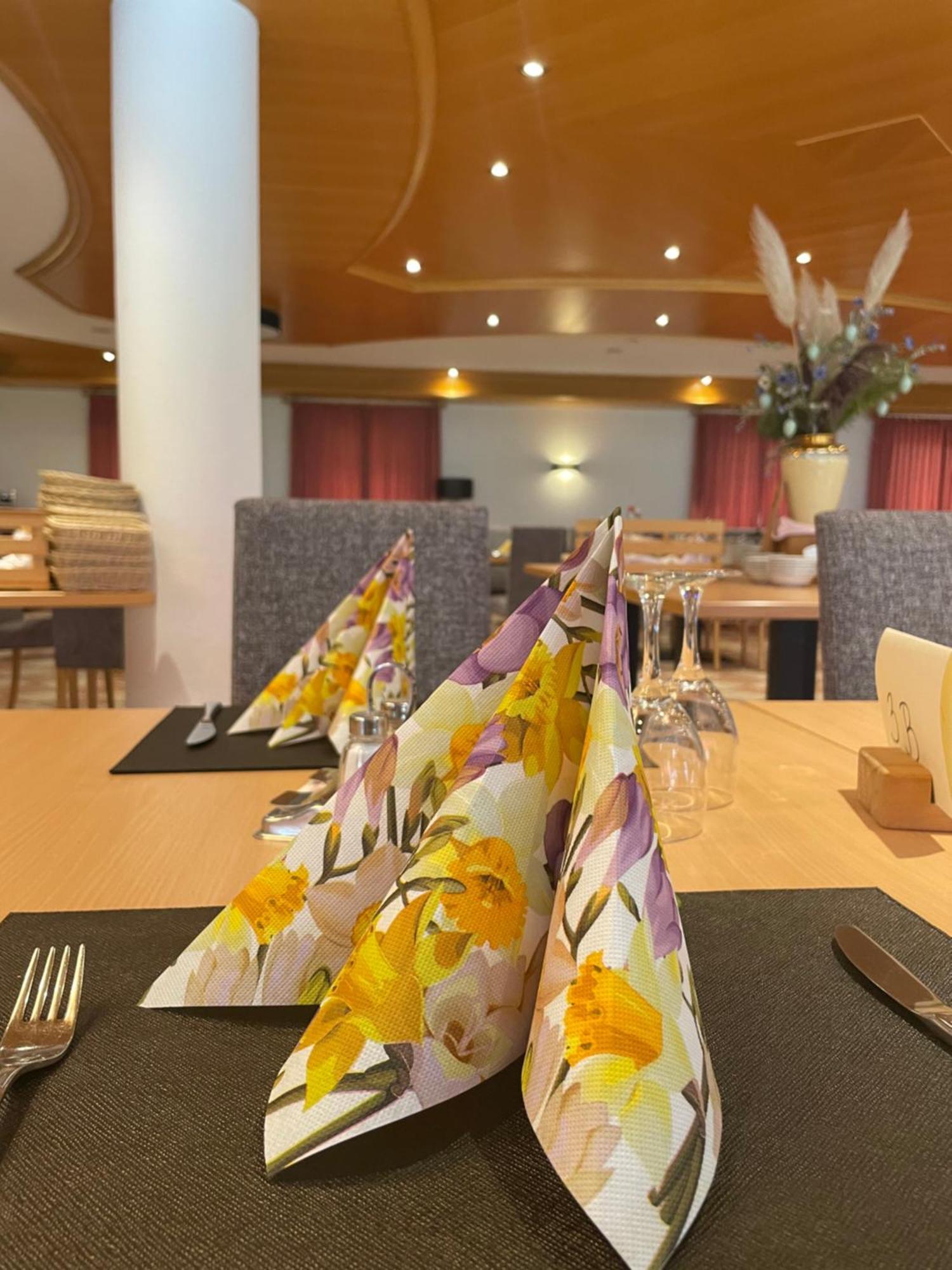 Hotel Larch Campo di Trens Kültér fotó